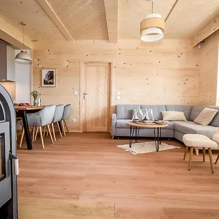 Przystanek Tatry 910 M N P M Casa de Férias Banska Wyzna